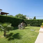Renata Tatil Evi *