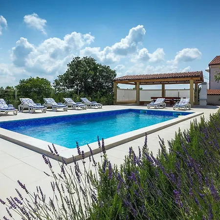 Holiday home Renata